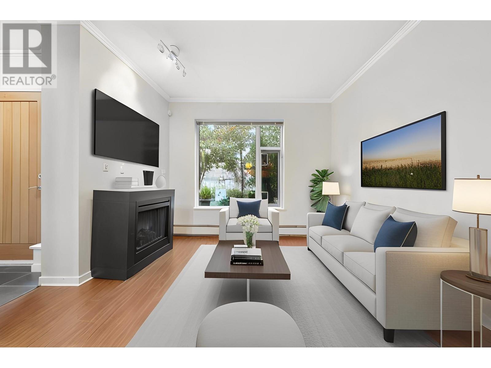 237 188 Keefer Place, Vancouver, British Columbia  V6B 0J1 - Photo 1 - R2820593