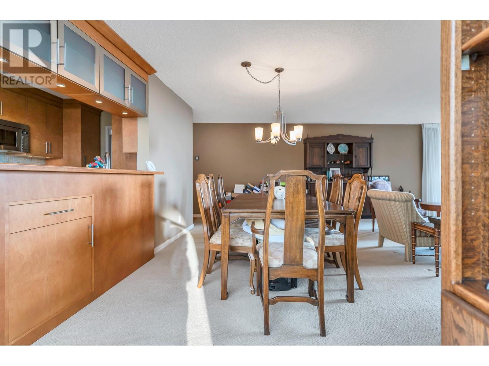 205 2135 Argyle Avenue, West Vancouver, British Columbia  V7V 1A5 - Photo 12 - R2821733