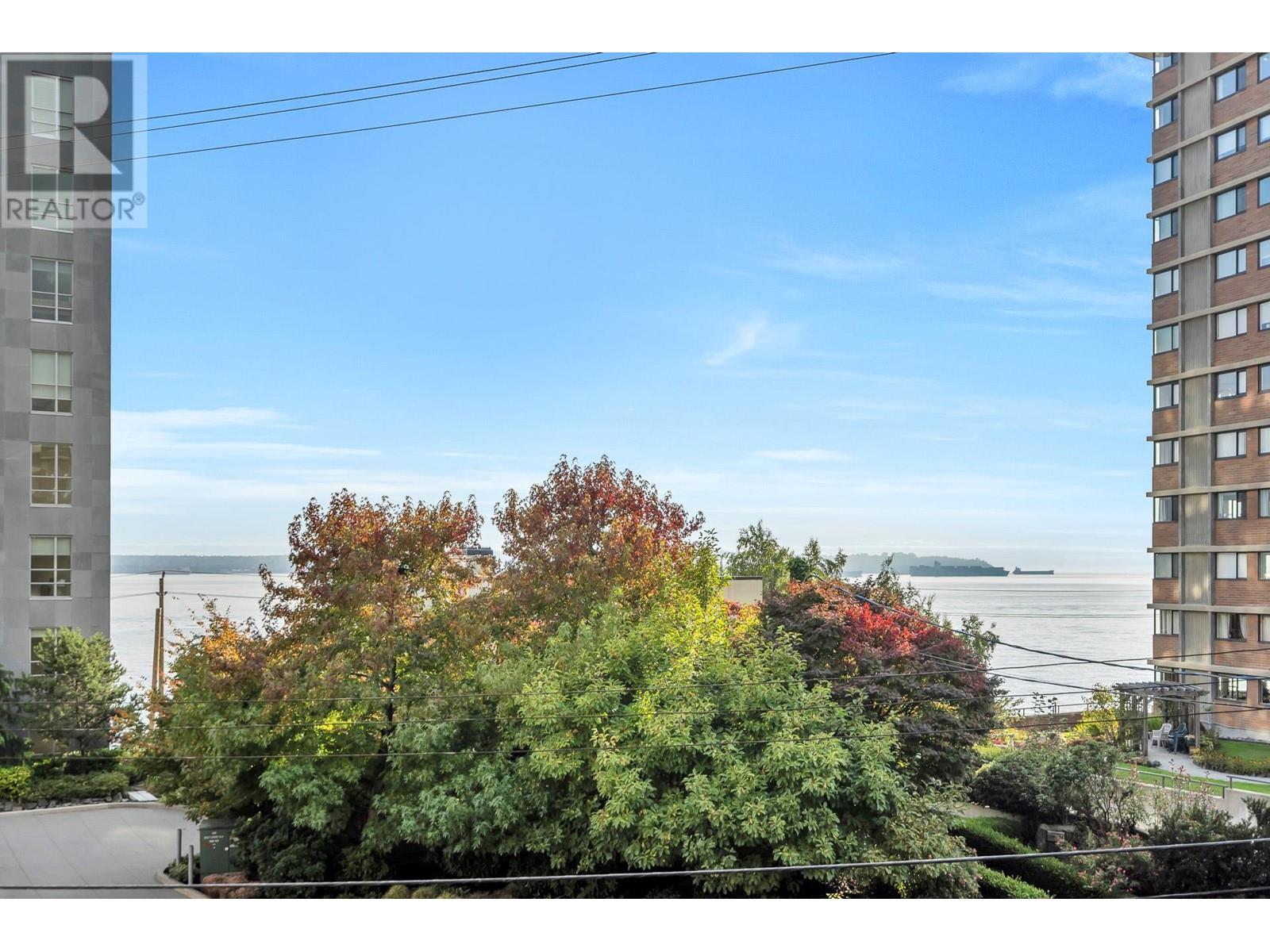 205 2135 Argyle Avenue, West Vancouver, British Columbia  V7V 1A5 - Photo 23 - R2821733