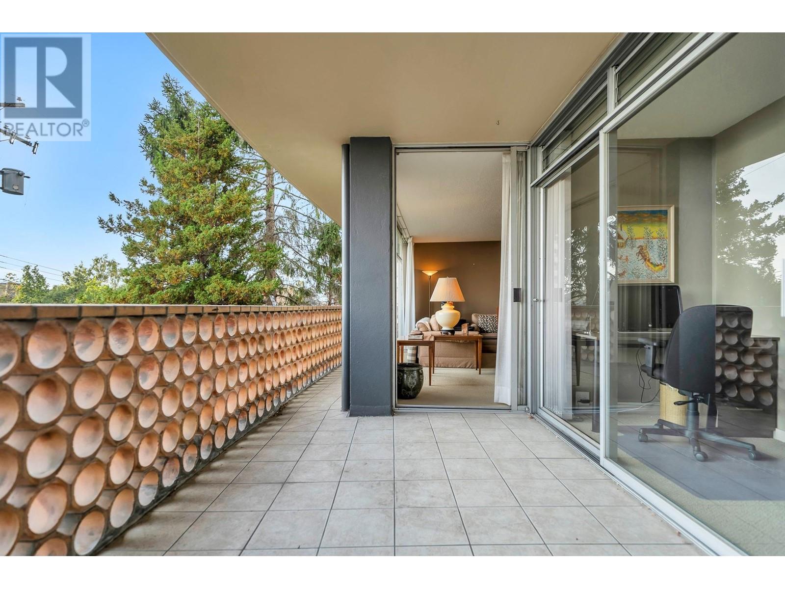 205 2135 Argyle Avenue, West Vancouver, British Columbia  V7V 1A5 - Photo 19 - R2821733