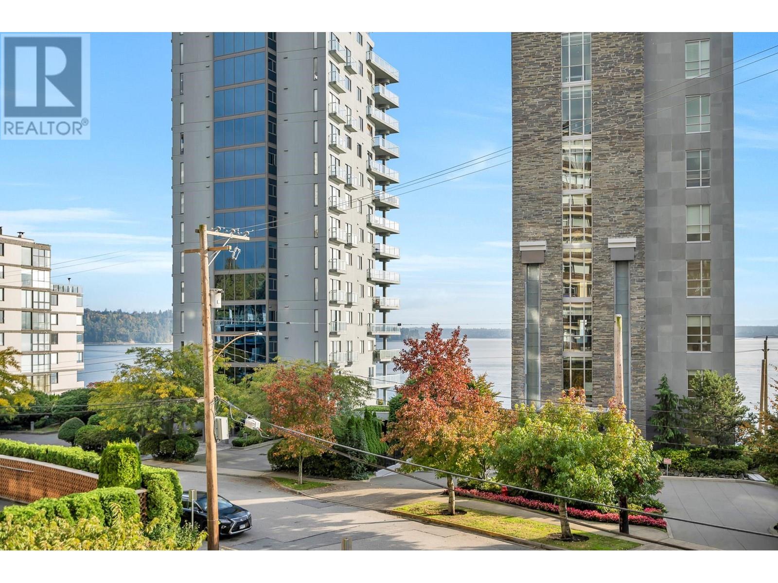 205 2135 Argyle Avenue, West Vancouver, British Columbia  V7V 1A5 - Photo 22 - R2821733