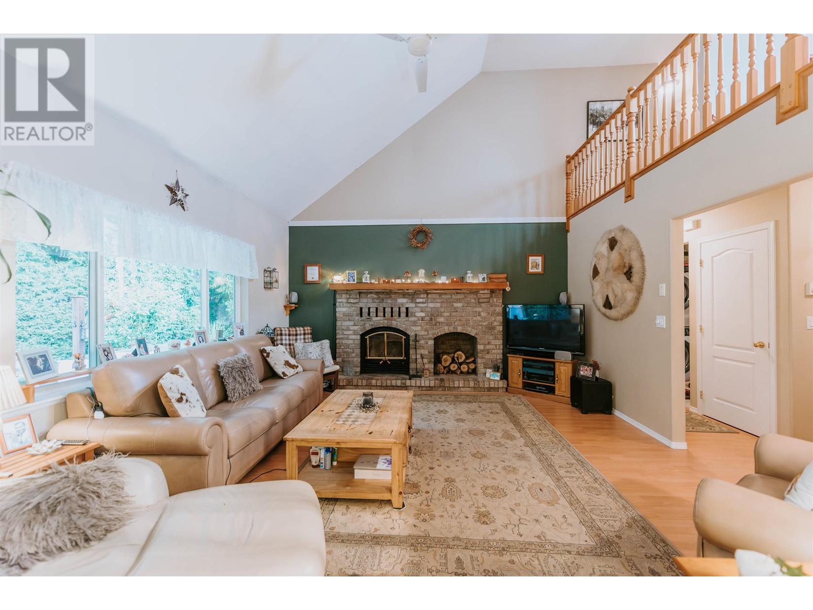 6428 Marmot Road, Sechelt, British Columbia  V7Z 0L2 - Photo 10 - R2820152