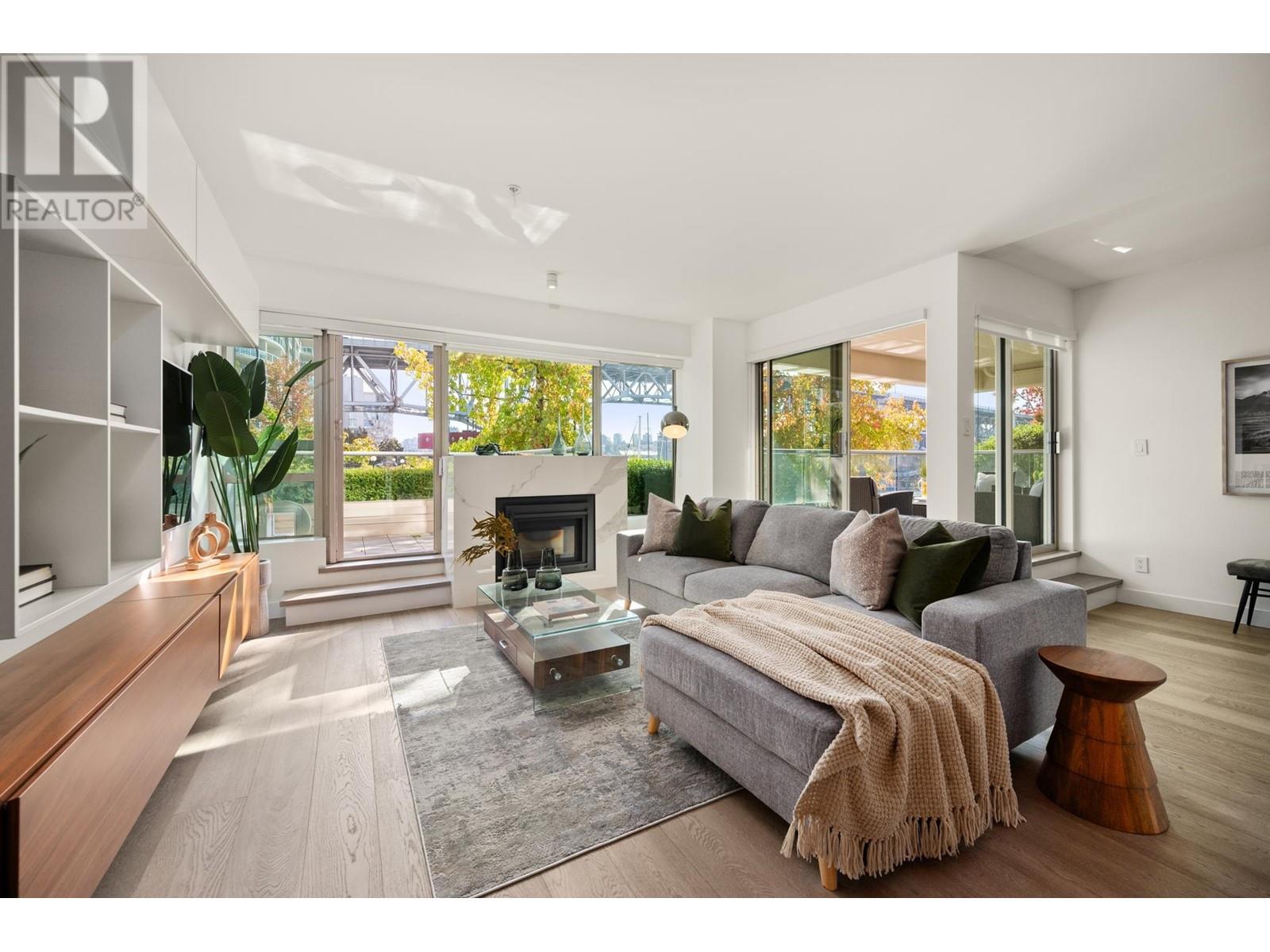204 1600 Hornby Street, Vancouver, British Columbia  V6Z 2S4 - Photo 2 - R2821800