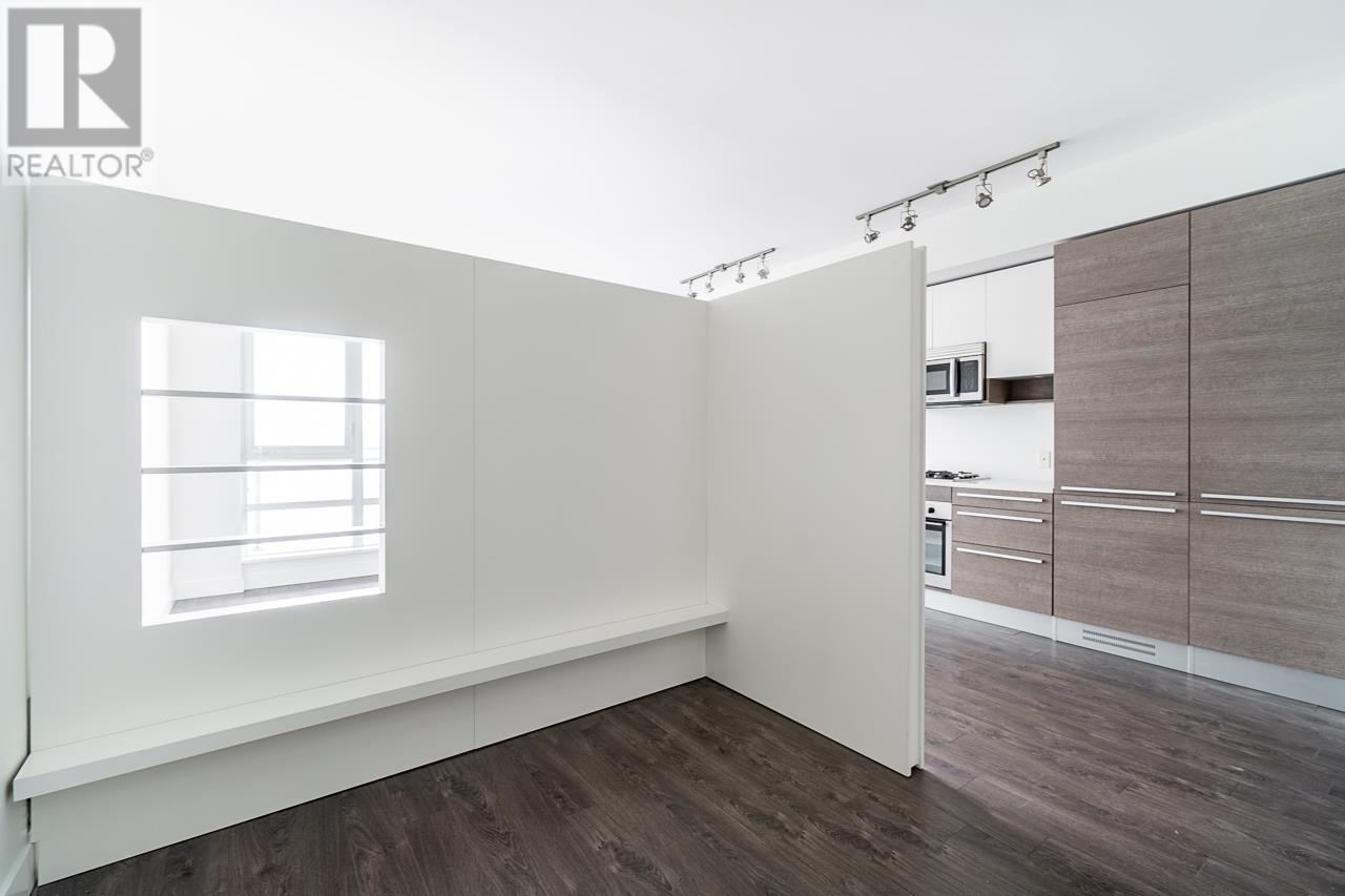 1608 2008 Rosser Avenue, Burnaby, British Columbia  V5C 0H8 - Photo 15 - R2821863