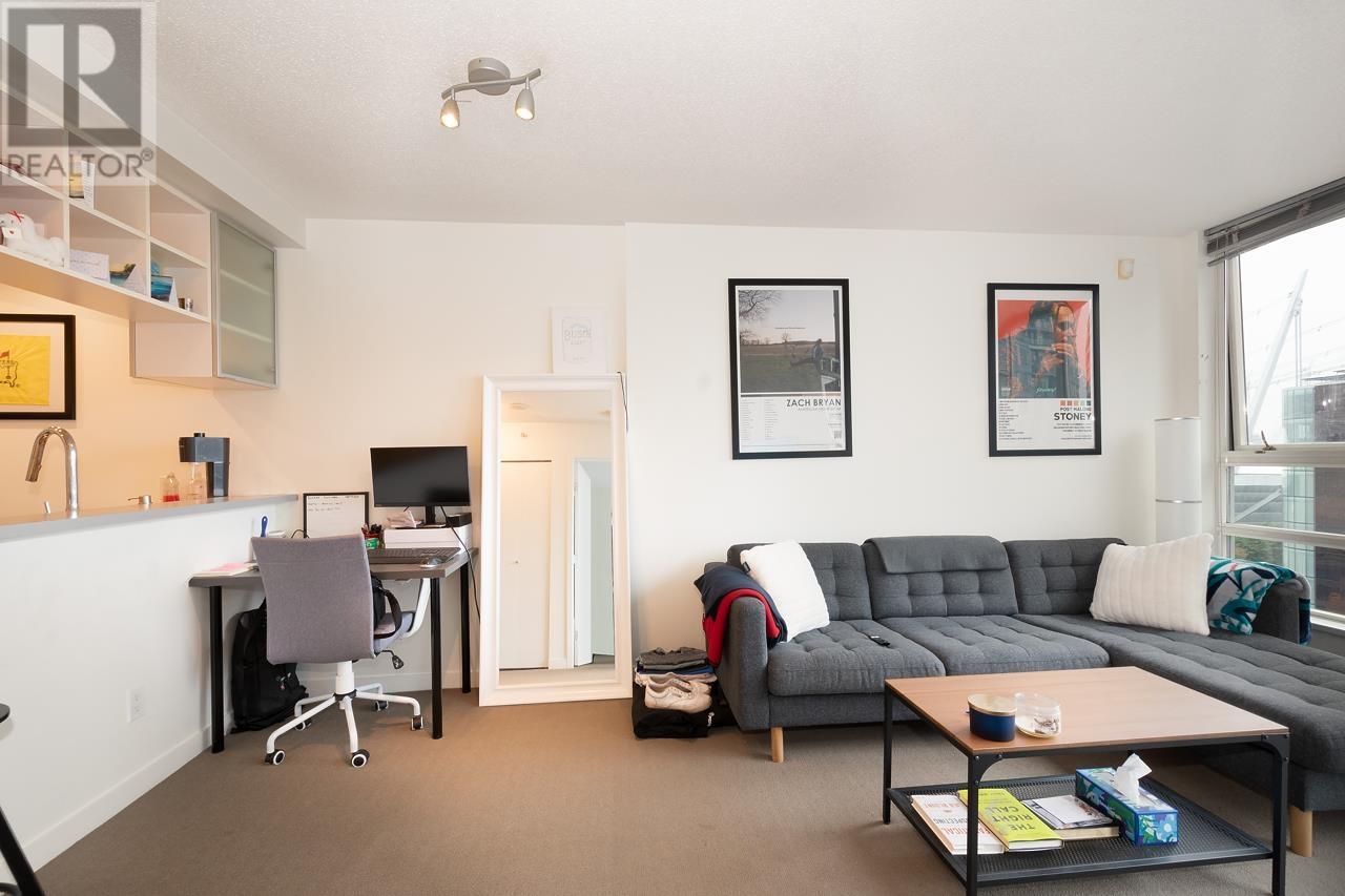 2203 928 Beatty Street, Vancouver, British Columbia  V6Z 3G6 - Photo 2 - R2821868