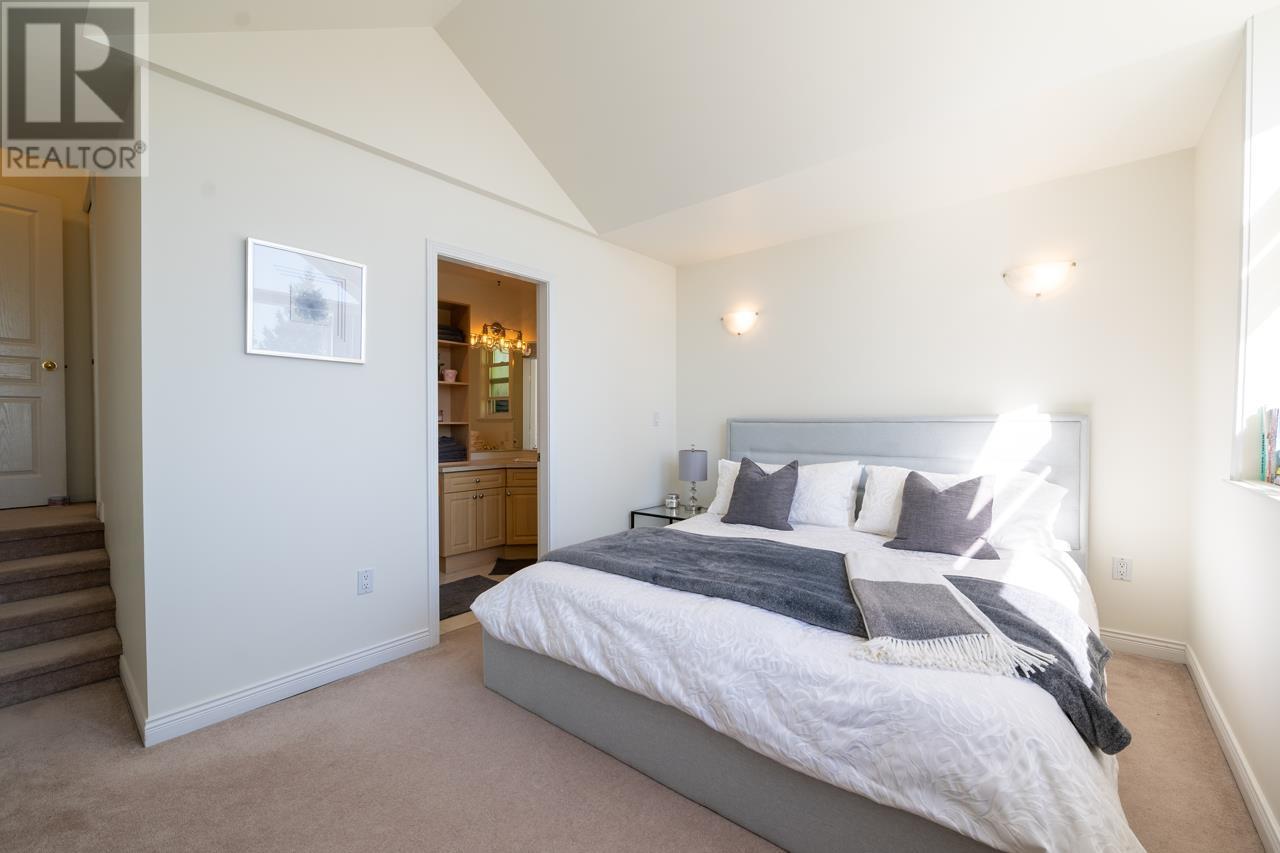 1086 Kilmer Road, North Vancouver, British Columbia  V7K 1R1 - Photo 30 - R2816359