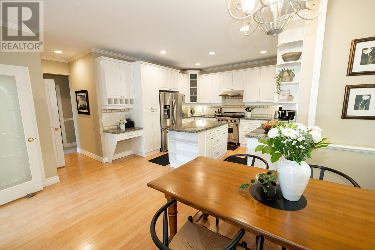 1086 Kilmer Road, North Vancouver, British Columbia  V7K 1R1 - Photo 8 - R2816359