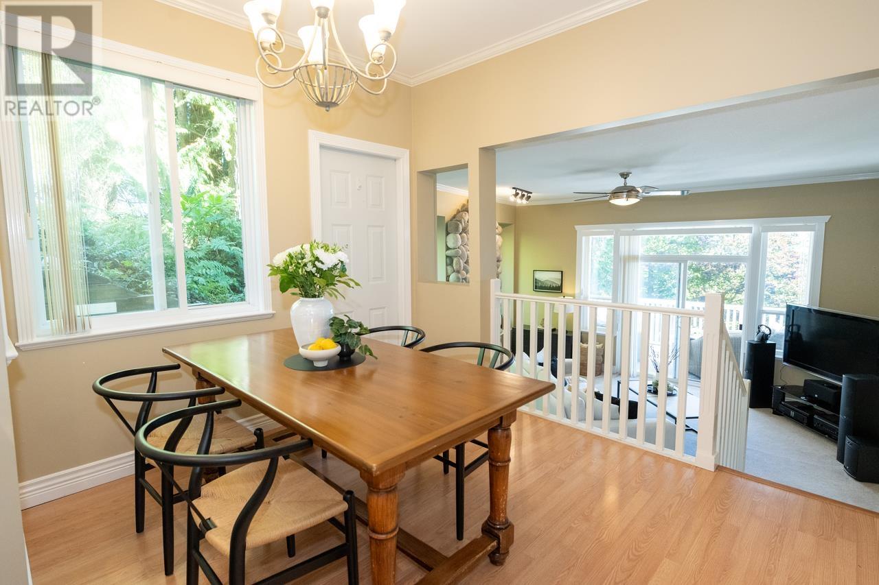 1086 Kilmer Road, North Vancouver, British Columbia  V7K 1R1 - Photo 11 - R2816359