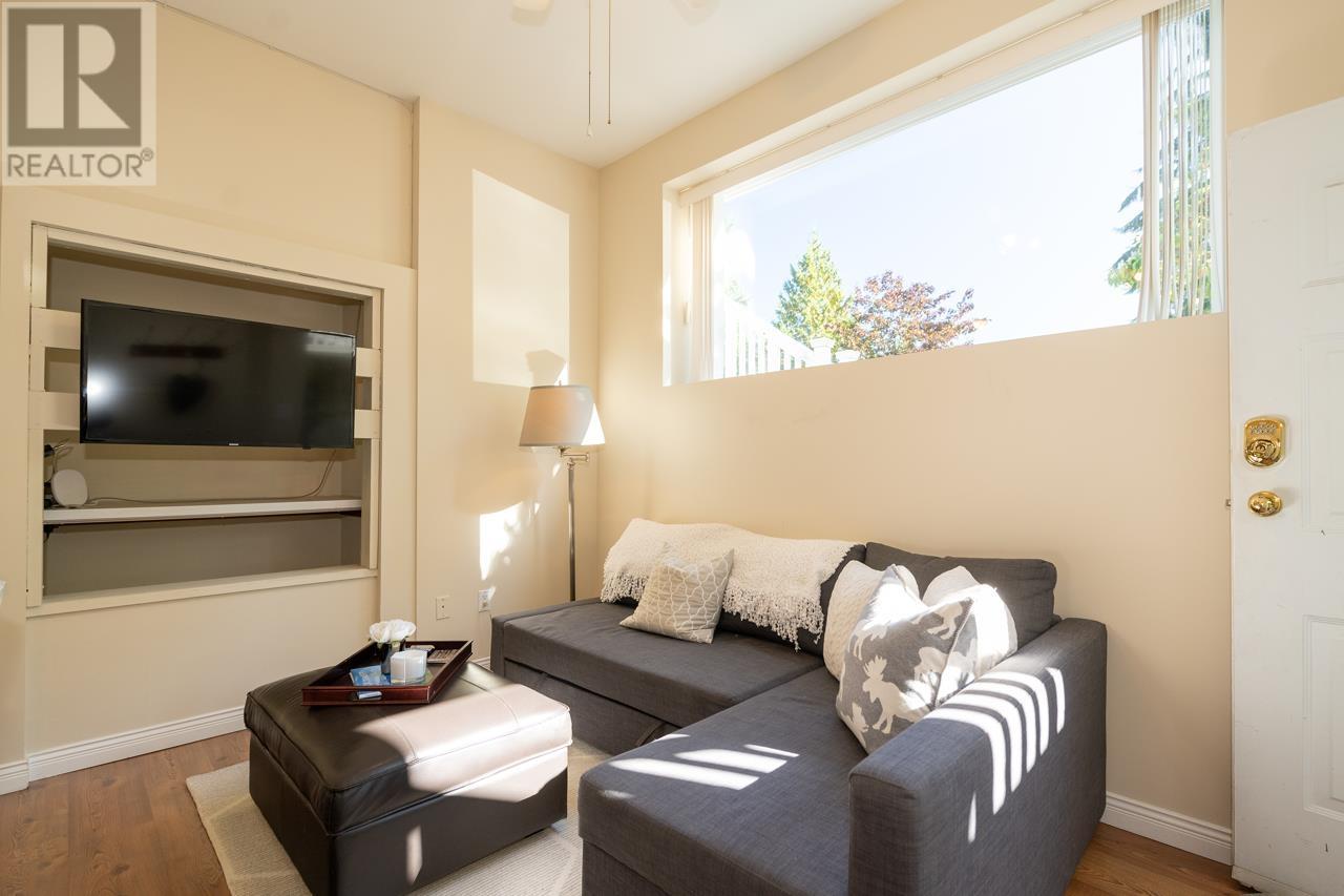 1086 Kilmer Road, North Vancouver, British Columbia  V7K 1R1 - Photo 36 - R2816359
