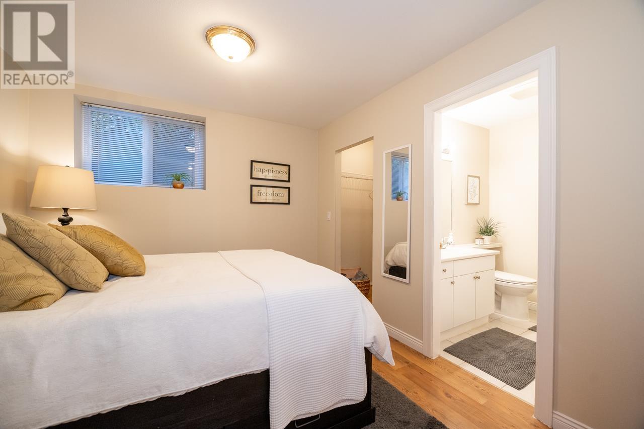 1086 Kilmer Road, North Vancouver, British Columbia  V7K 1R1 - Photo 37 - R2816359