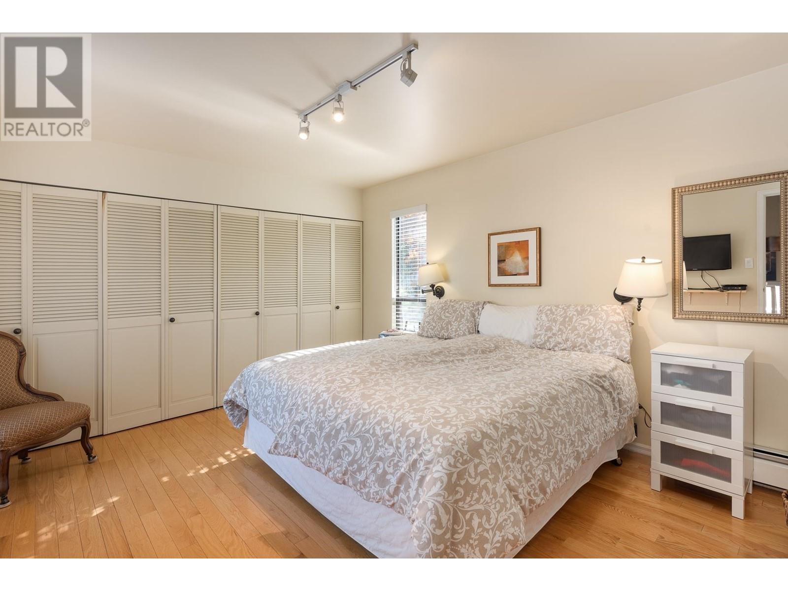 109 Fourth Avenue, New Westminster, British Columbia  V3L 1N2 - Photo 15 - R2821862