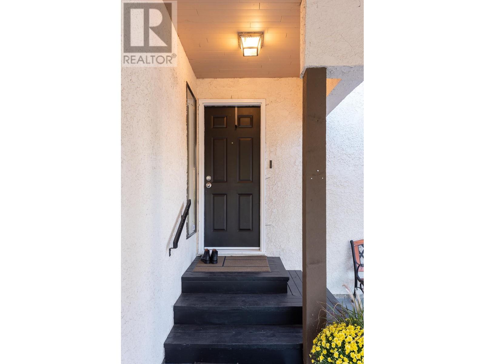 109 Fourth Avenue, New Westminster, British Columbia  V3L 1N2 - Photo 26 - R2821862