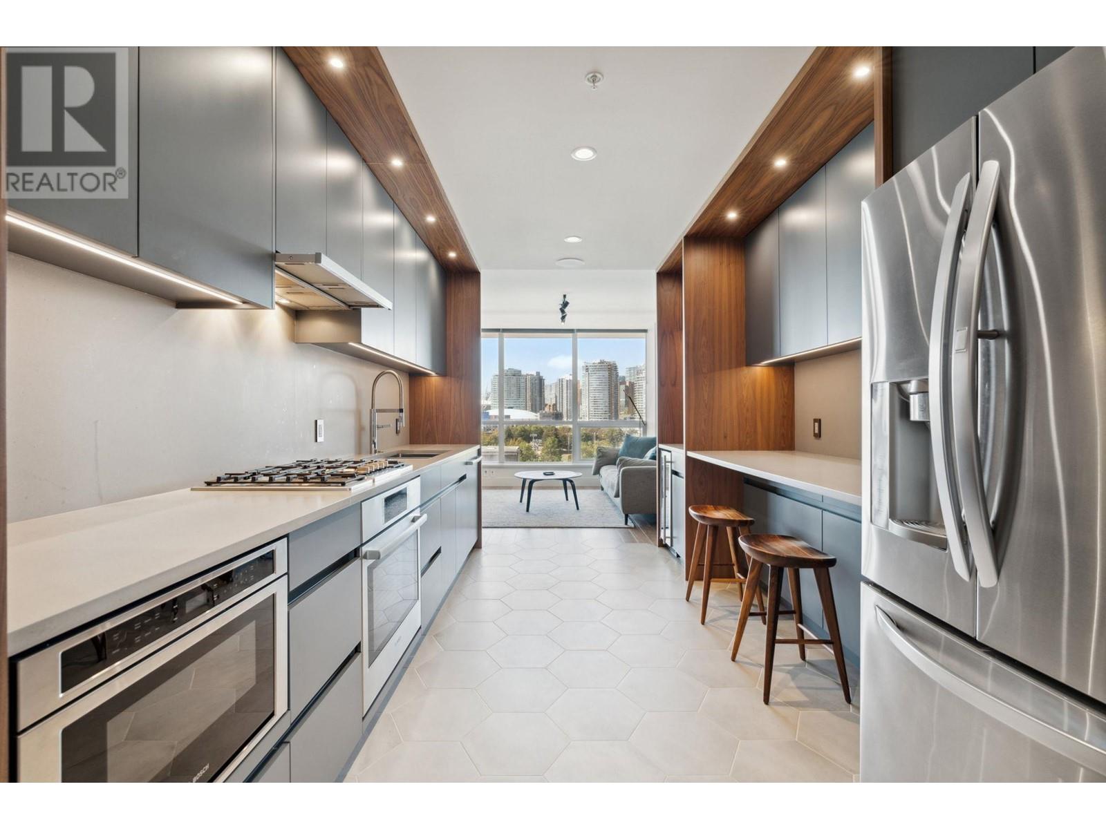 902 718 Main Street, Vancouver, British Columbia  V6A 0B1 - Photo 7 - R2821864