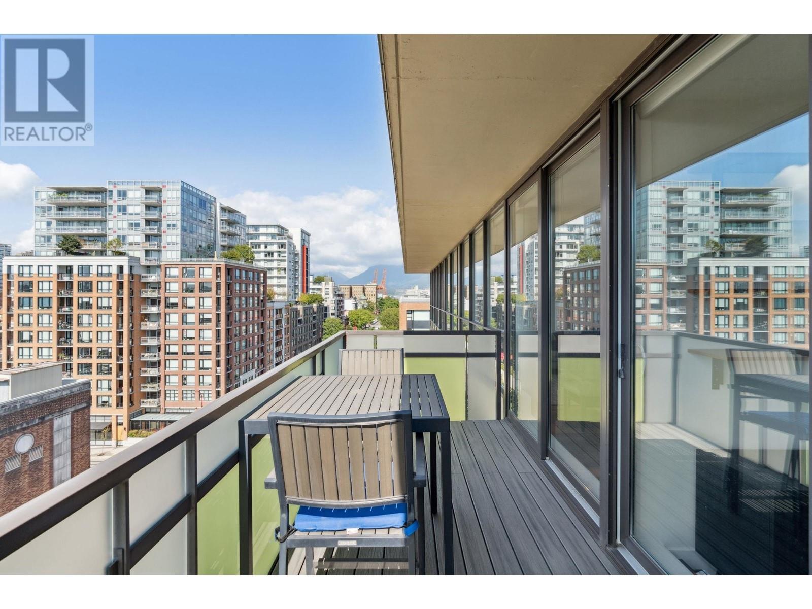 902 718 Main Street, Vancouver, British Columbia  V6A 0B1 - Photo 30 - R2821864