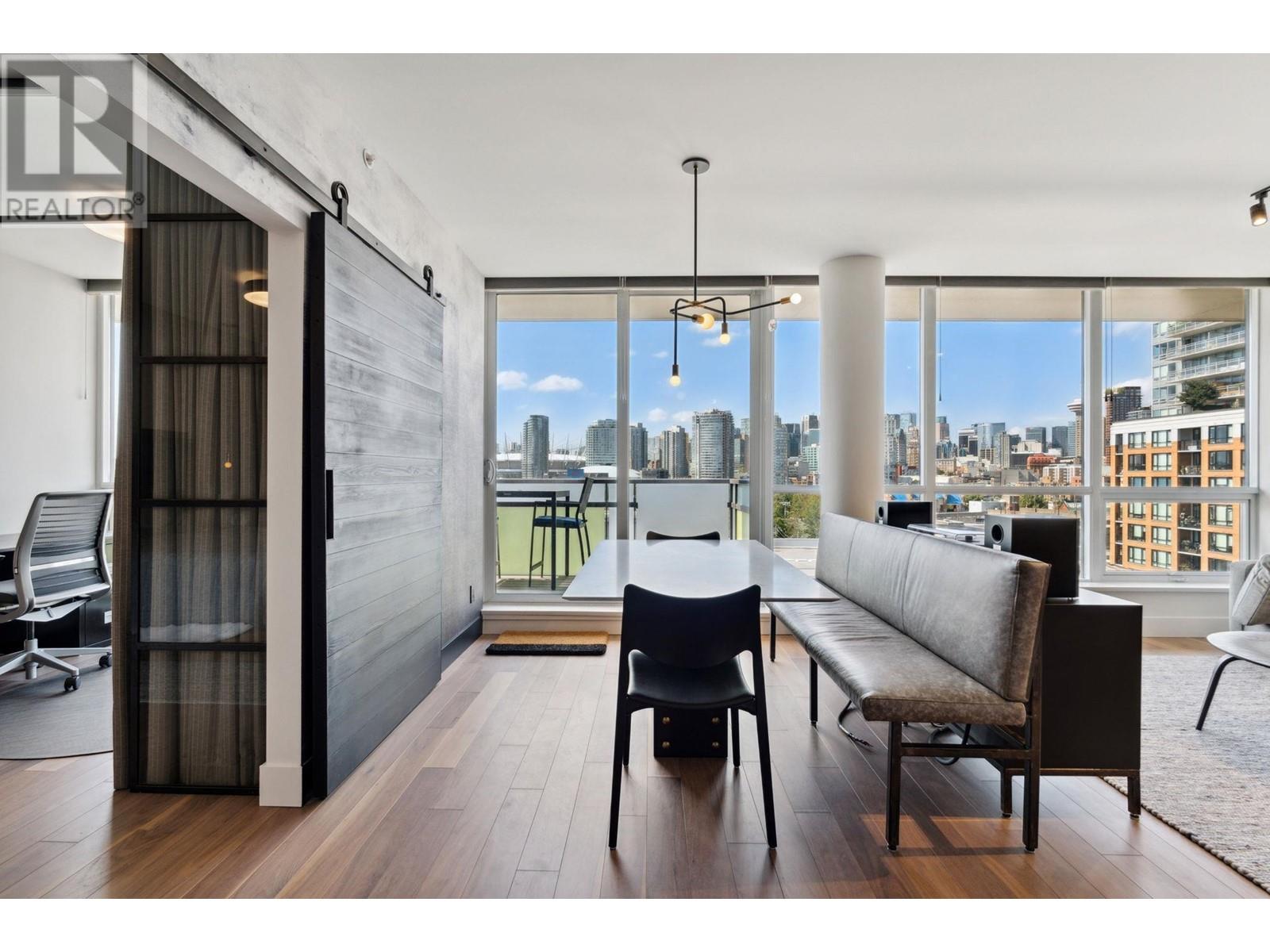 902 718 Main Street, Vancouver, British Columbia  V6A 0B1 - Photo 17 - R2821864