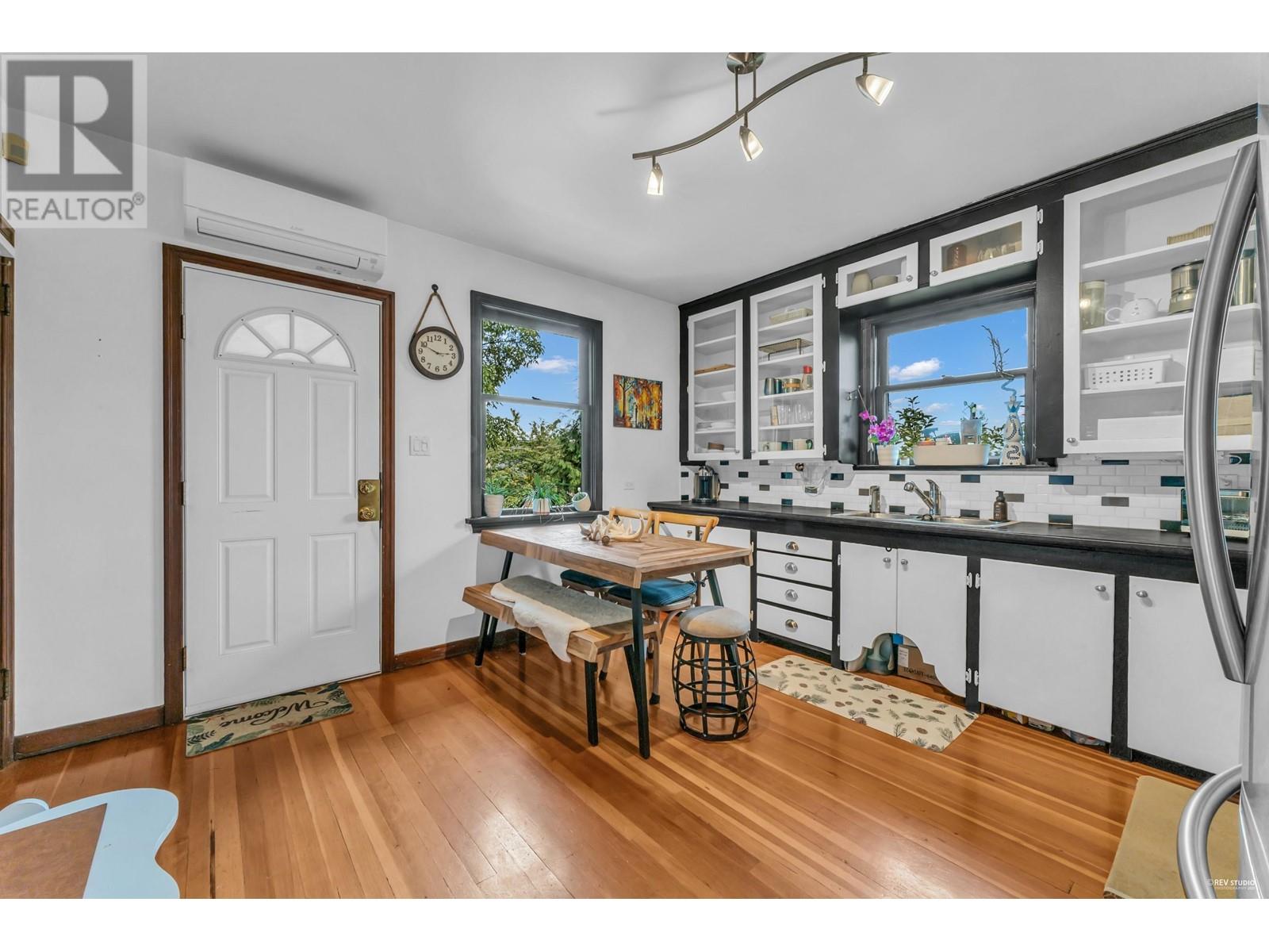 820 Third Avenue, New Westminster, British Columbia  V3M 1P2 - Photo 6 - R2821654