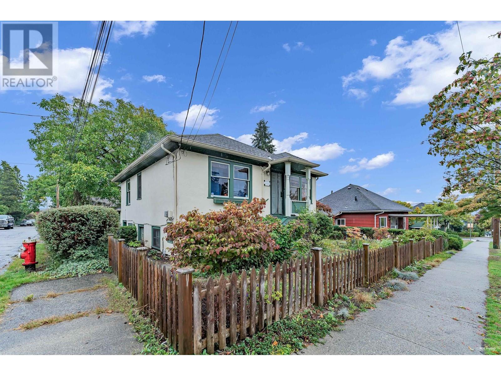 820 Third Avenue, New Westminster, British Columbia  V3M 1P2 - Photo 33 - R2821654