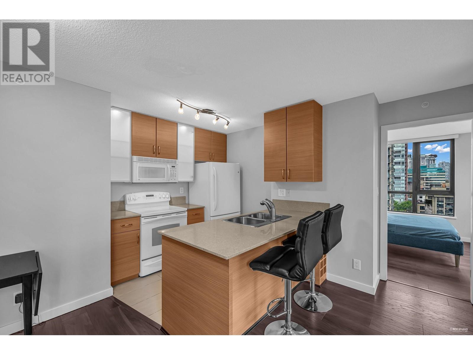 1304 928 Homer Street, Vancouver, British Columbia  V6B 1T7 - Photo 9 - R2821614