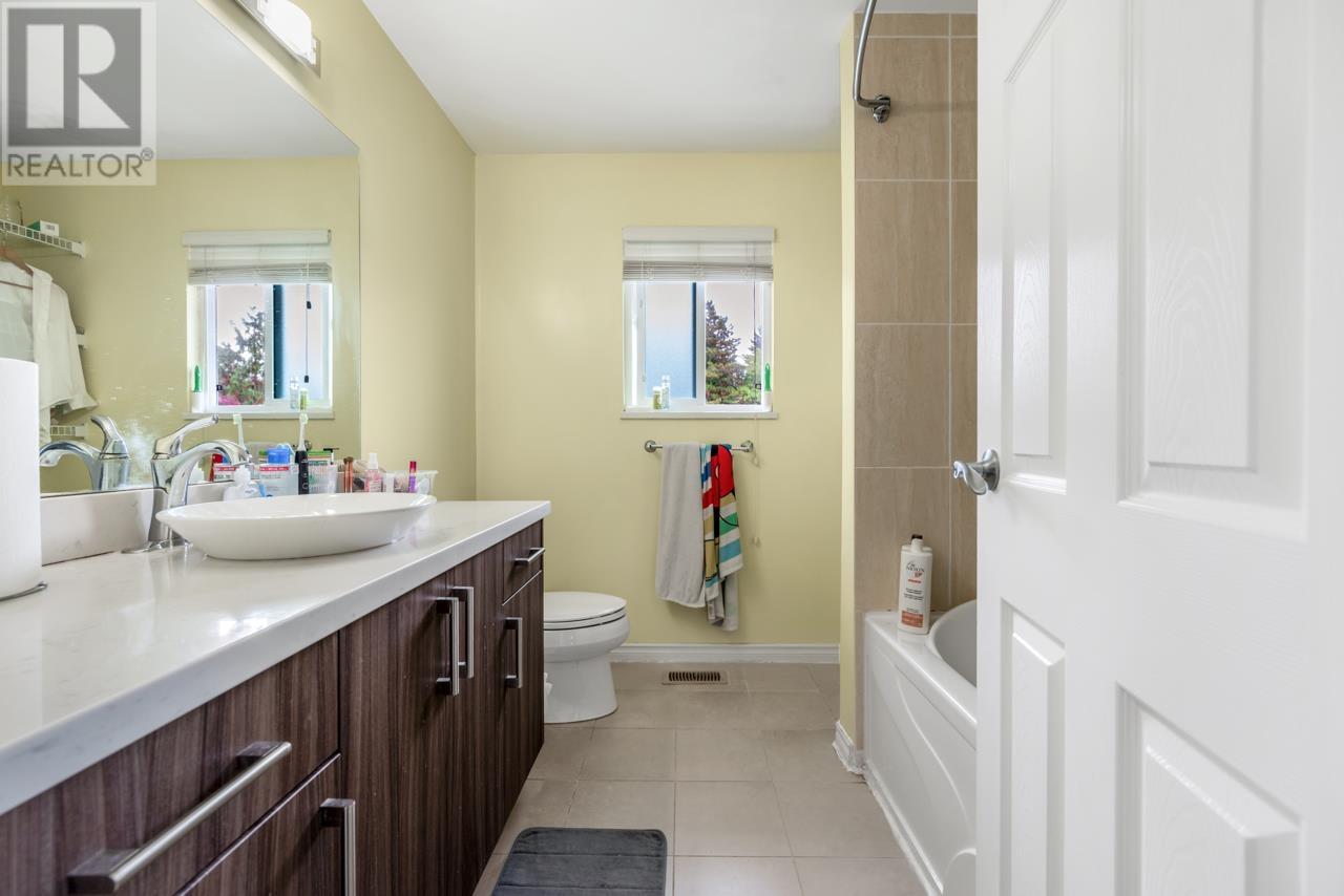 3320 Lamond Avenue, Richmond, British Columbia  V7E 1C4 - Photo 18 - R2821773