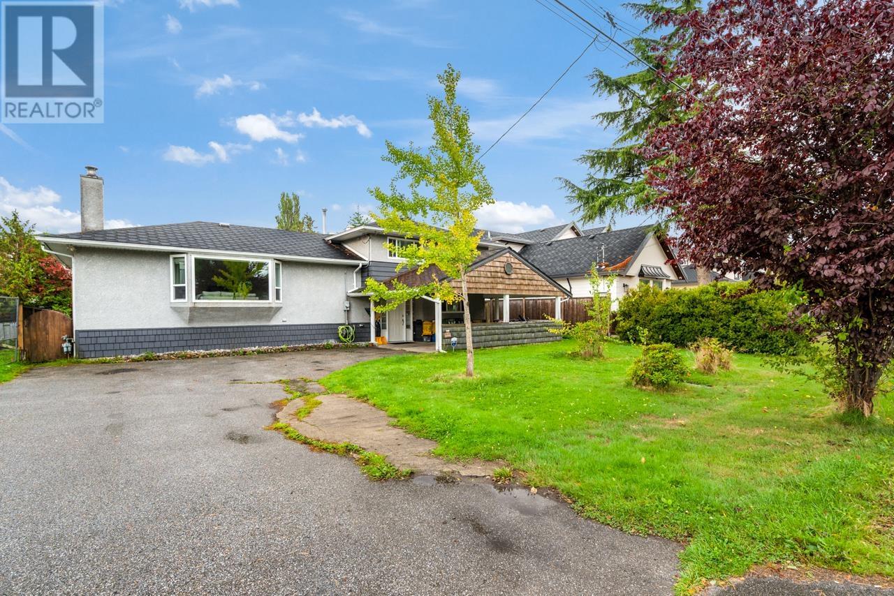 3320 LAMOND AVENUE, richmond, British Columbia