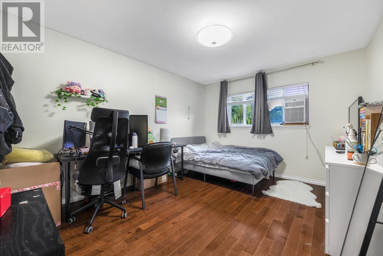 3320 Lamond Avenue, Richmond, British Columbia  V7E 1C4 - Photo 19 - R2821773