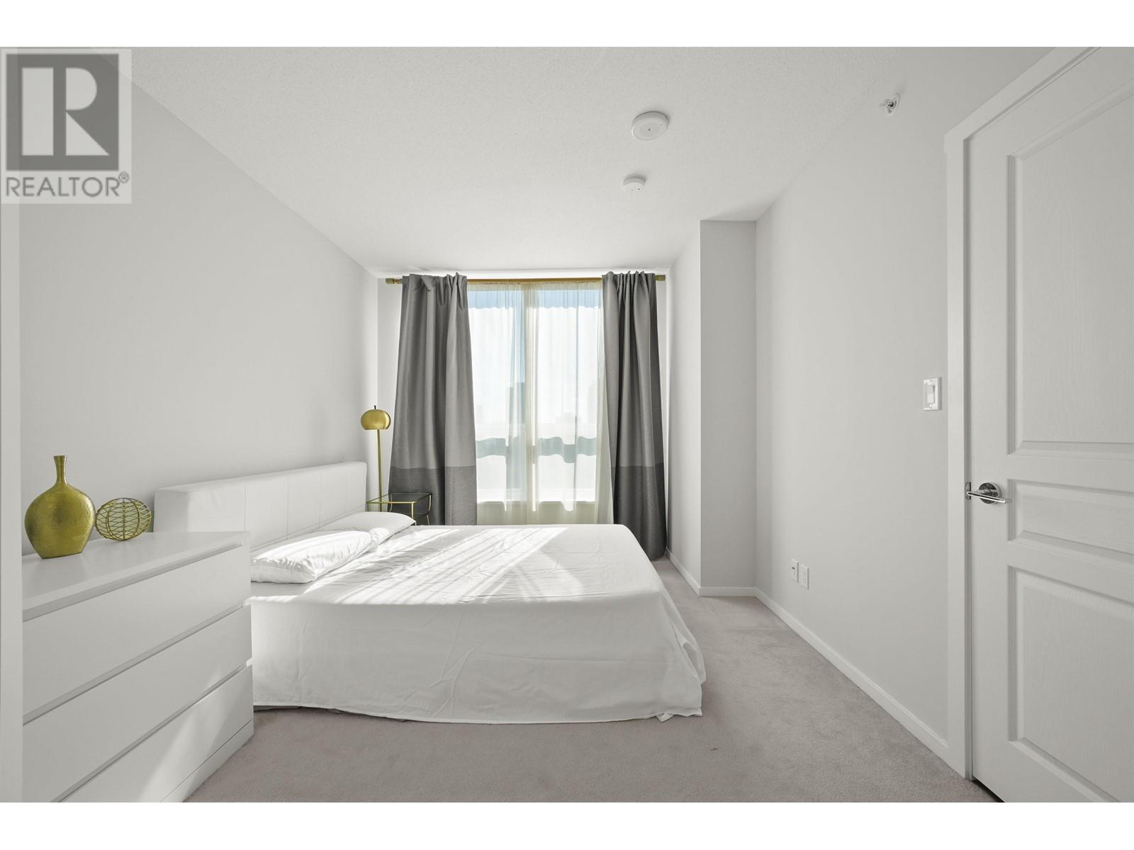 2005 5883 Barker Avenue, Burnaby, British Columbia  V5H 0G4 - Photo 19 - R2821840