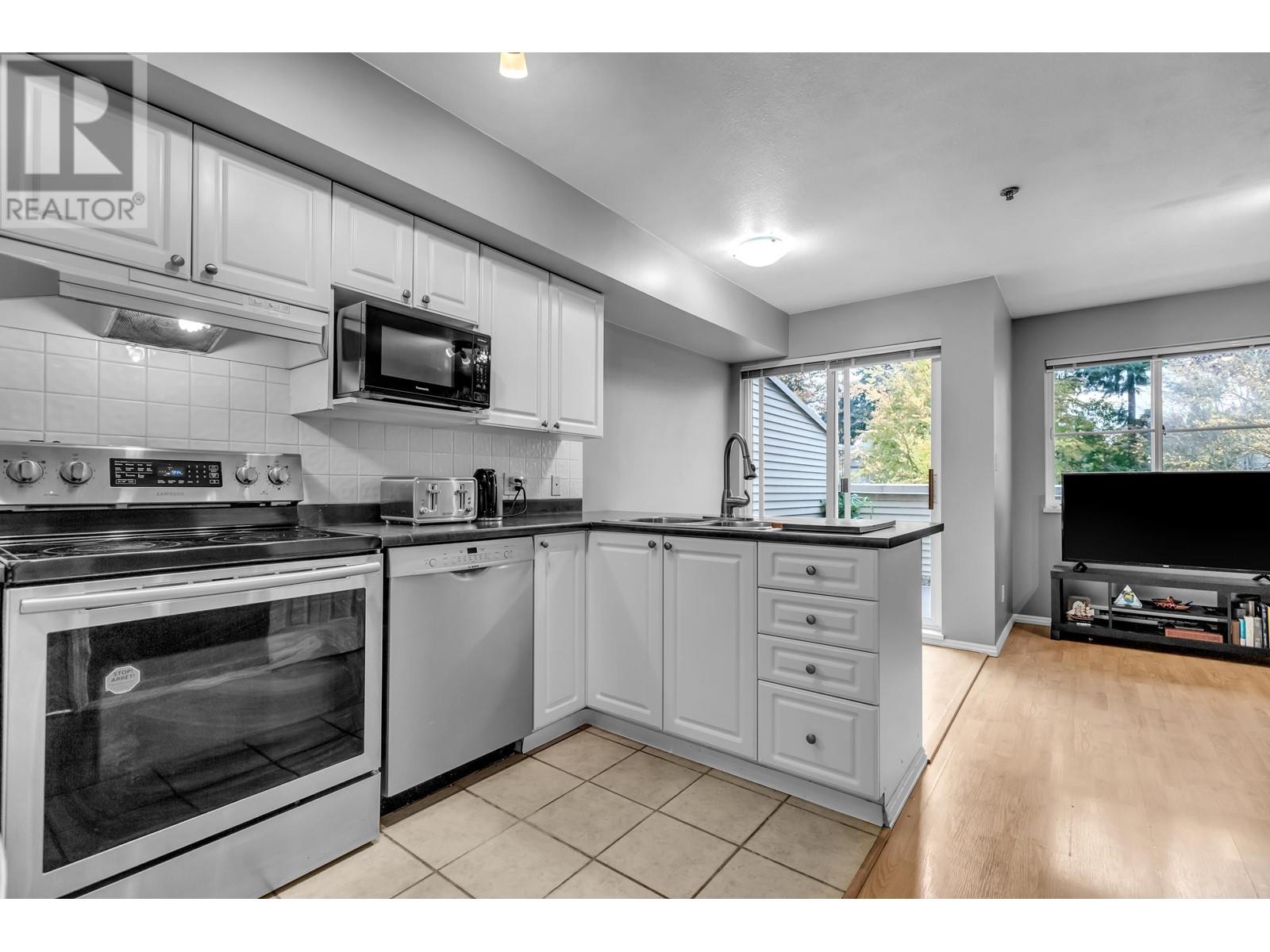 52 12449 191 Street, Pitt Meadows, British Columbia  V3Y 2R4 - Photo 12 - R2821902