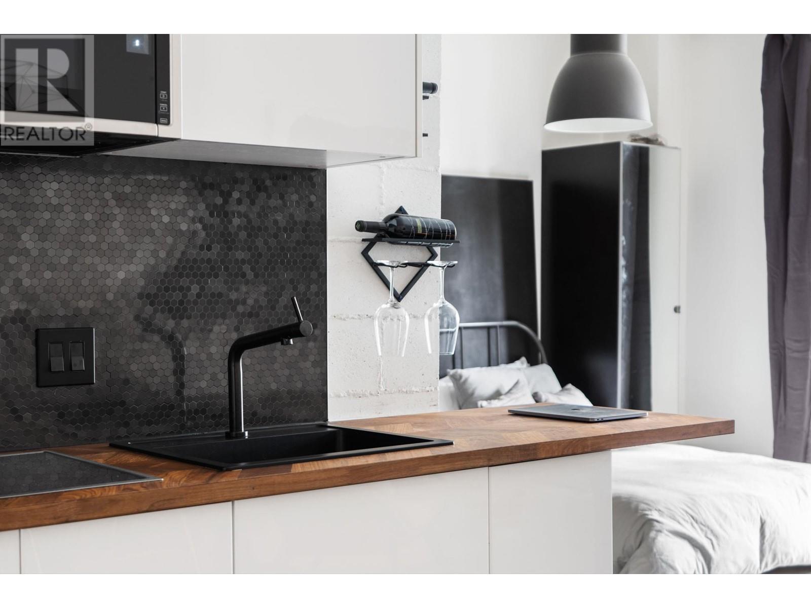 212 22 E Cordova Street, Vancouver, British Columbia  V6A 4G8 - Photo 10 - R2821920