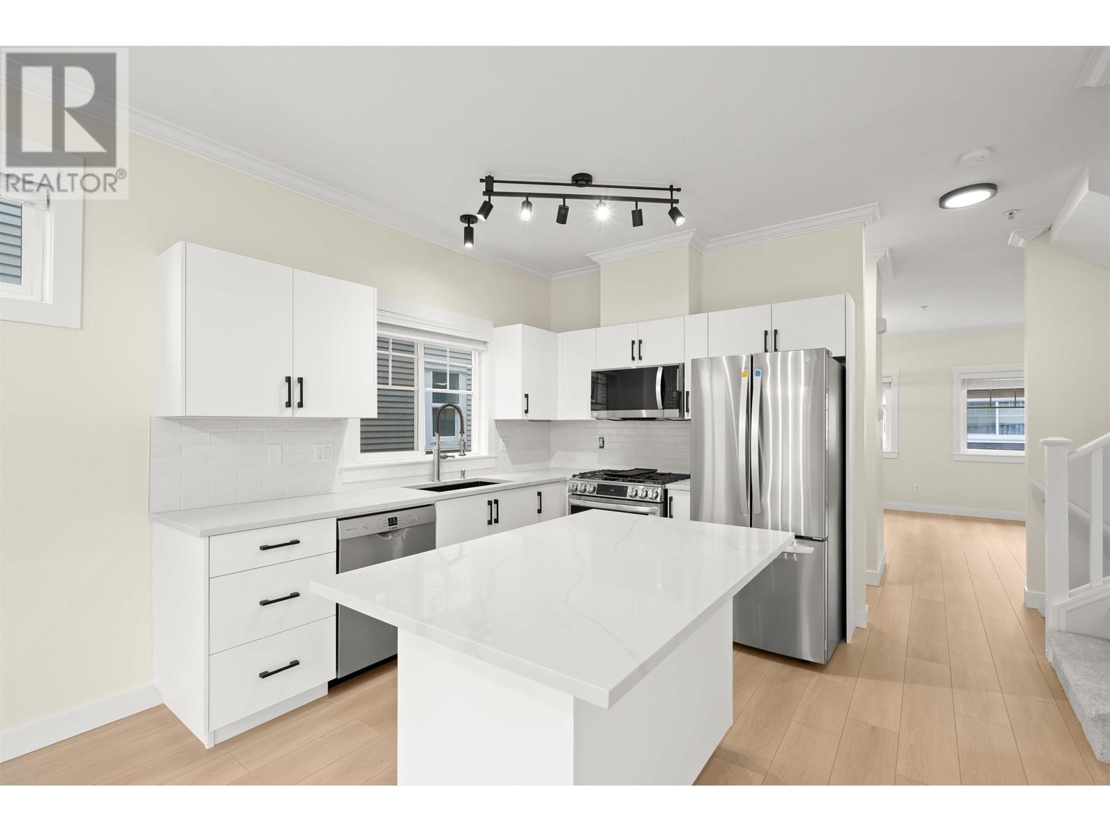 52 1108 Riverside Close, Port Coquitlam, British Columbia  V3B 8C2 - Photo 5 - R2821238