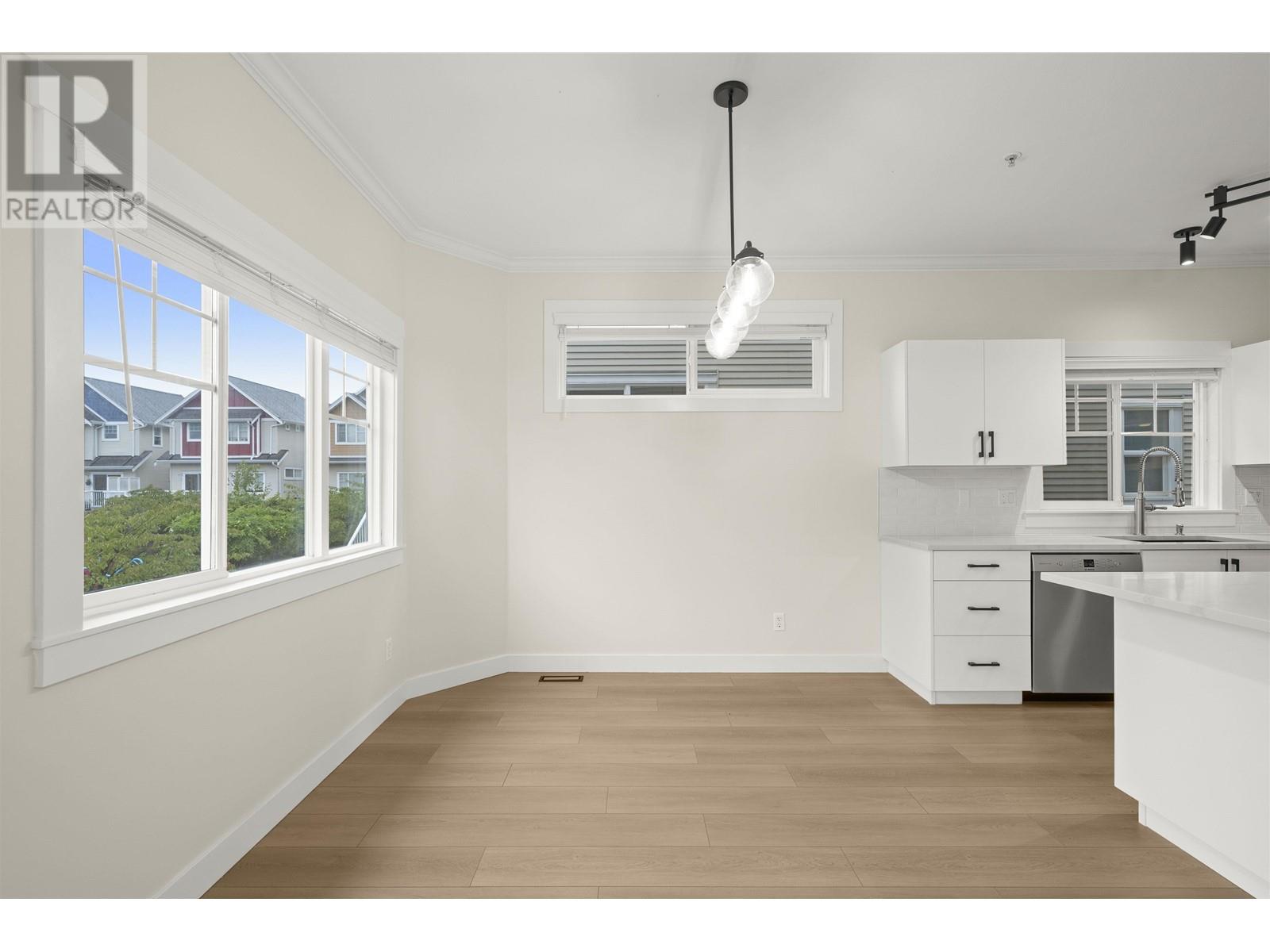 52 1108 Riverside Close, Port Coquitlam, British Columbia  V3B 8C2 - Photo 9 - R2821238