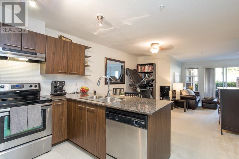108 4728 Brentwood Drive, Burnaby, British Columbia  V5C 0G2 - Photo 3 - R2821820
