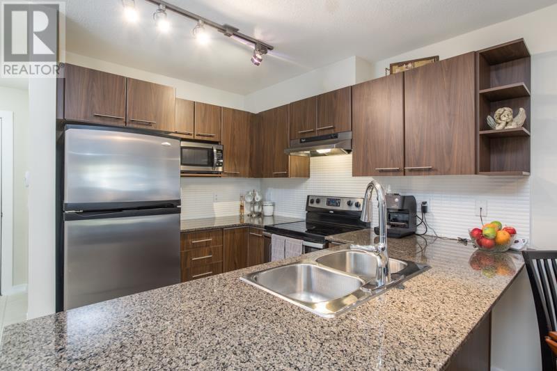 108 4728 Brentwood Drive, Burnaby, British Columbia  V5C 0G2 - Photo 6 - R2821820