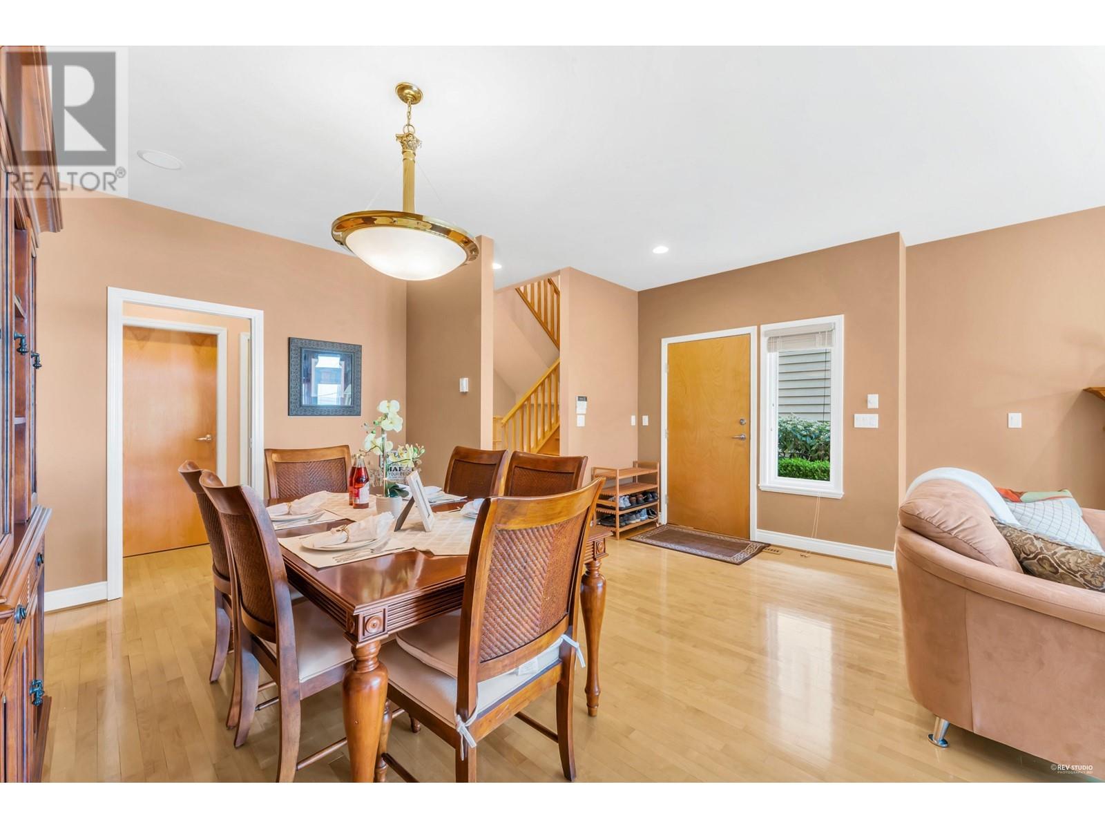 4080 St. Pauls Avenue, North Vancouver, British Columbia  V7N 1T5 - Photo 7 - R2821955