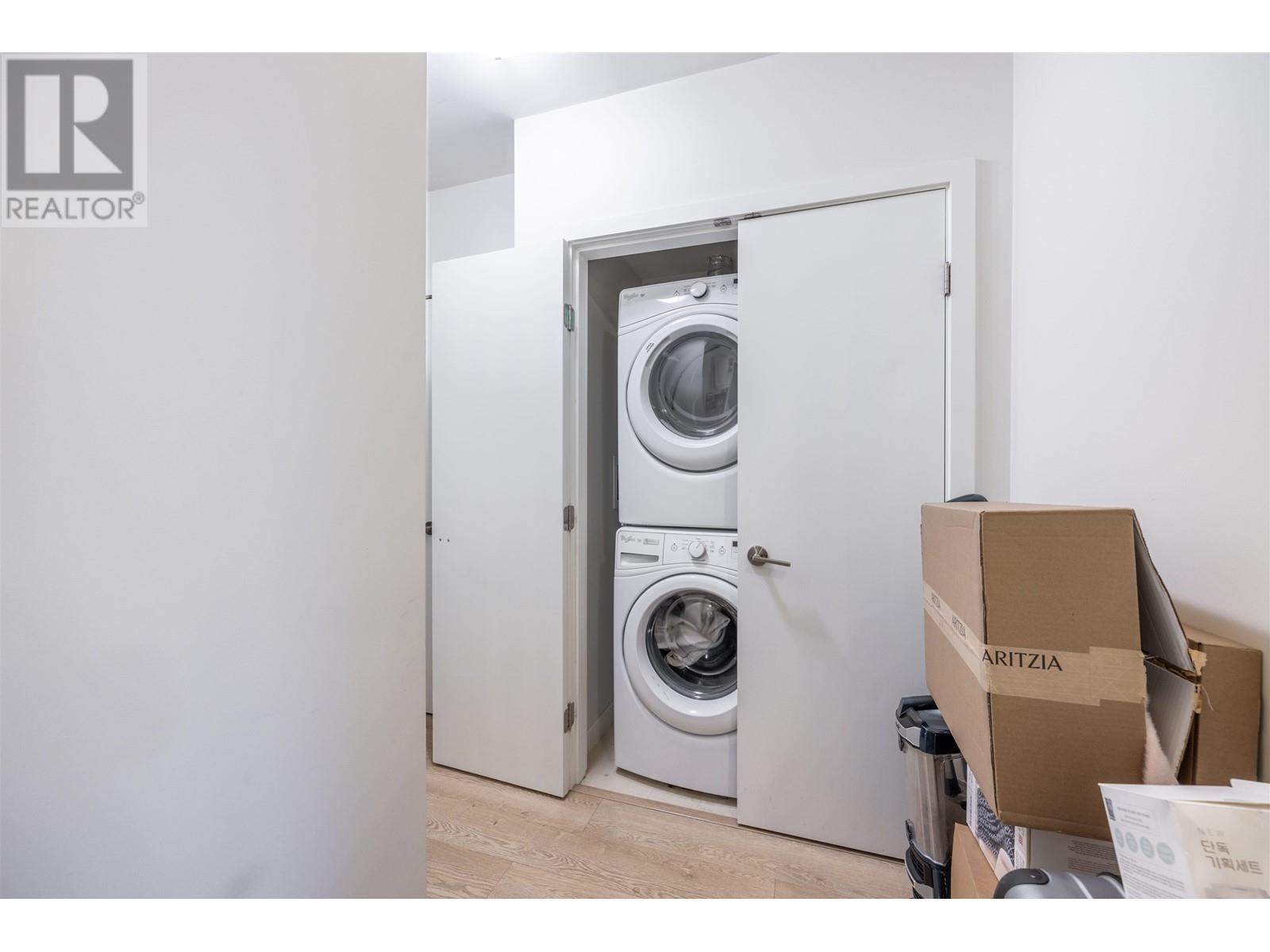 1809 3080 Lincoln Avenue, Coquitlam, British Columbia  V3B 0L9 - Photo 6 - R2820598