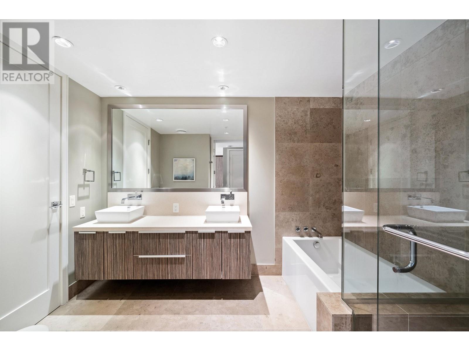 707 1661 Ontario Street, Vancouver, British Columbia  V5Y 0C3 - Photo 13 - R2821984