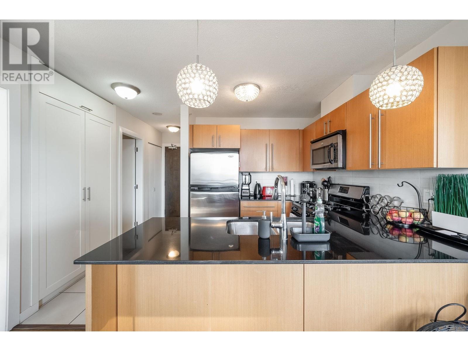 1202 4888 Brentwood Drive, Burnaby, British Columbia  V5C 0C6 - Photo 15 - R2821993