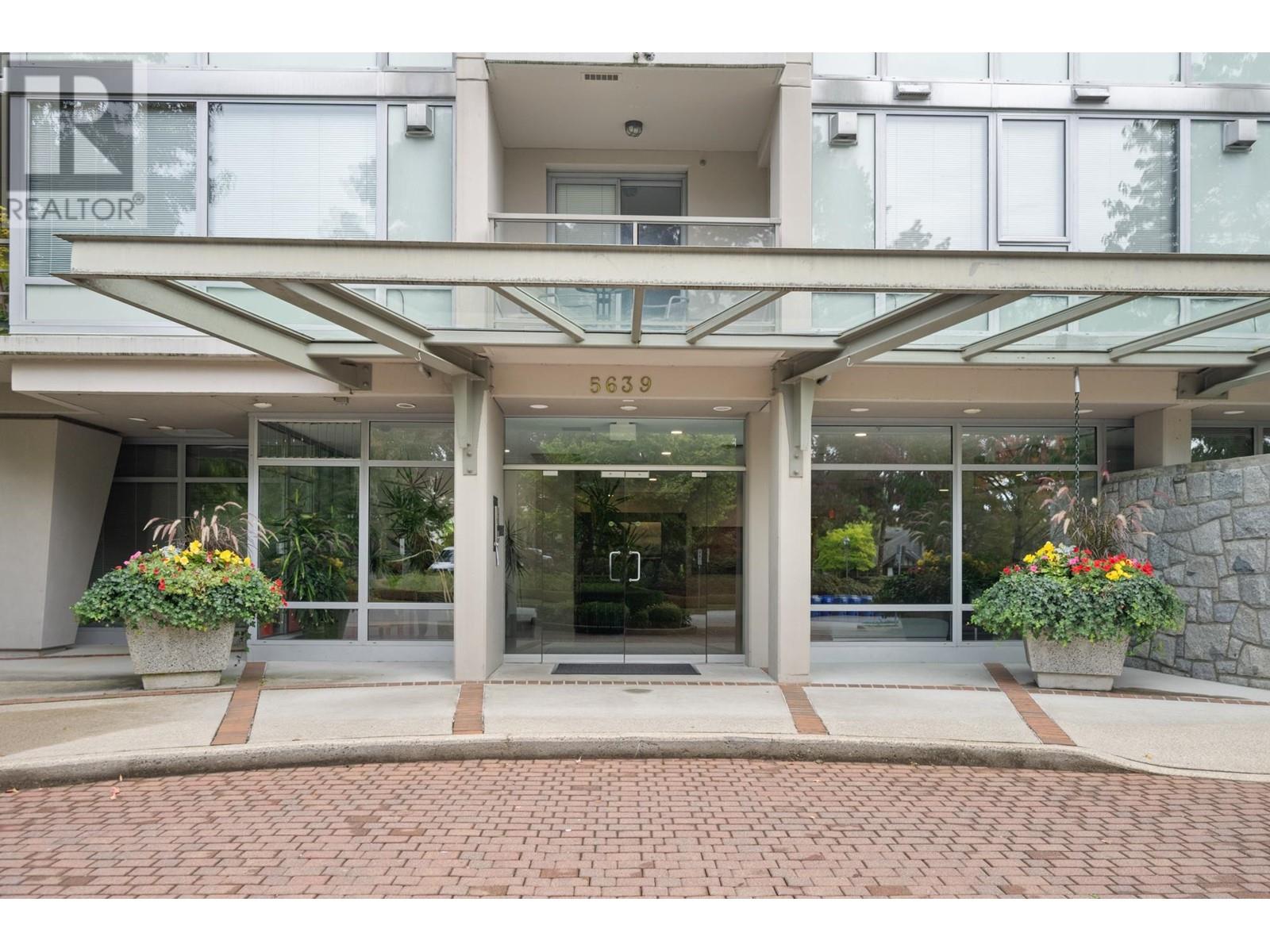 905 5639 Hampton Place, Vancouver, British Columbia  V6T 2H6 - Photo 3 - R2821994