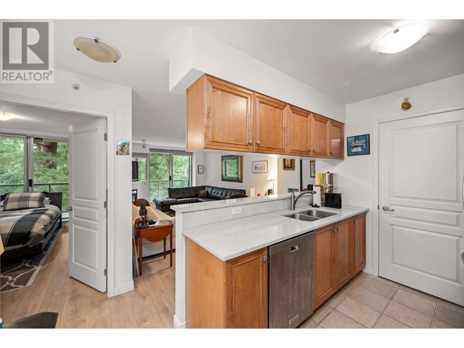 905 5639 Hampton Place, Vancouver, British Columbia  V6T 2H6 - Photo 5 - R2821994