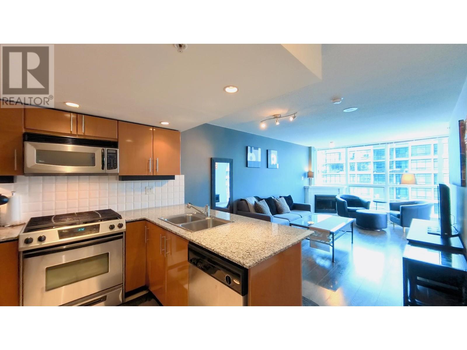 805 188 E Esplanade, North Vancouver, British Columbia  V7L 4Y1 - Photo 5 - R2822003