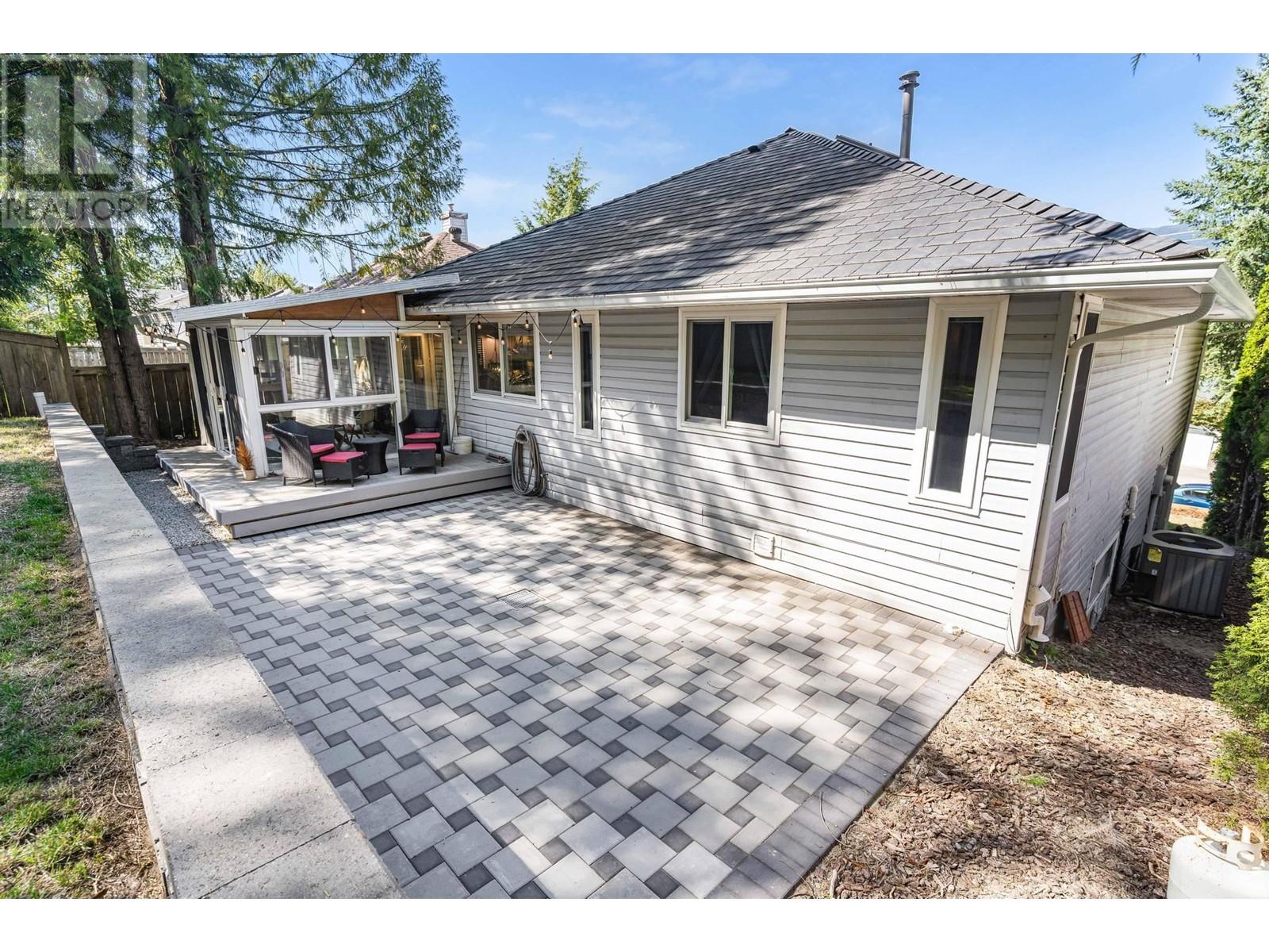 3170 Pier Drive, Coquitlam, British Columbia  V3C 5S5 - Photo 39 - R2821998