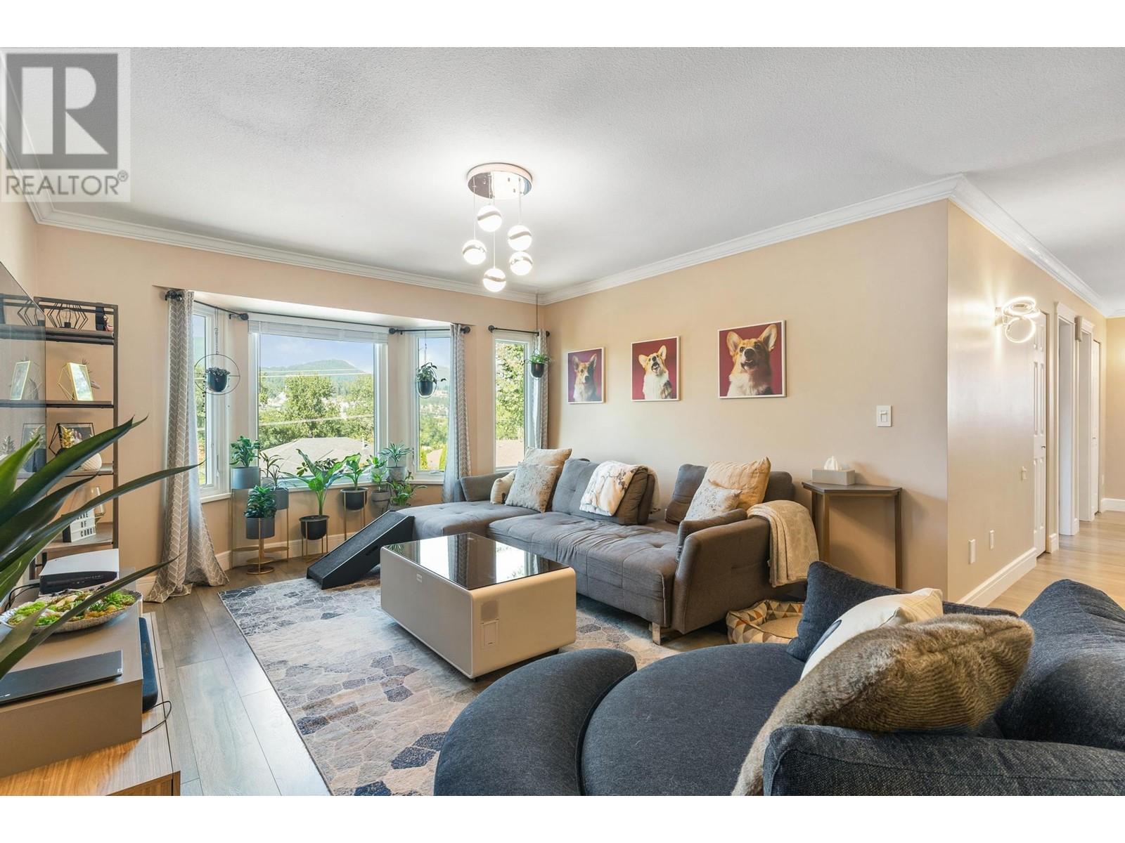 3170 Pier Drive, Coquitlam, British Columbia  V3C 5S5 - Photo 4 - R2821998