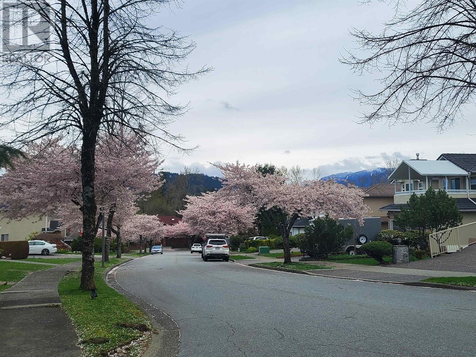 7481 Almond Place, Burnaby, British Columbia  V3N 4V5 - Photo 36 - R2822023