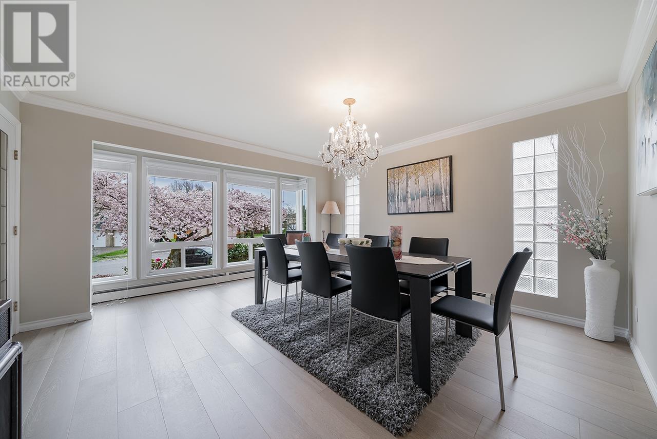 7481 Almond Place, Burnaby, British Columbia  V3N 4V5 - Photo 6 - R2822023