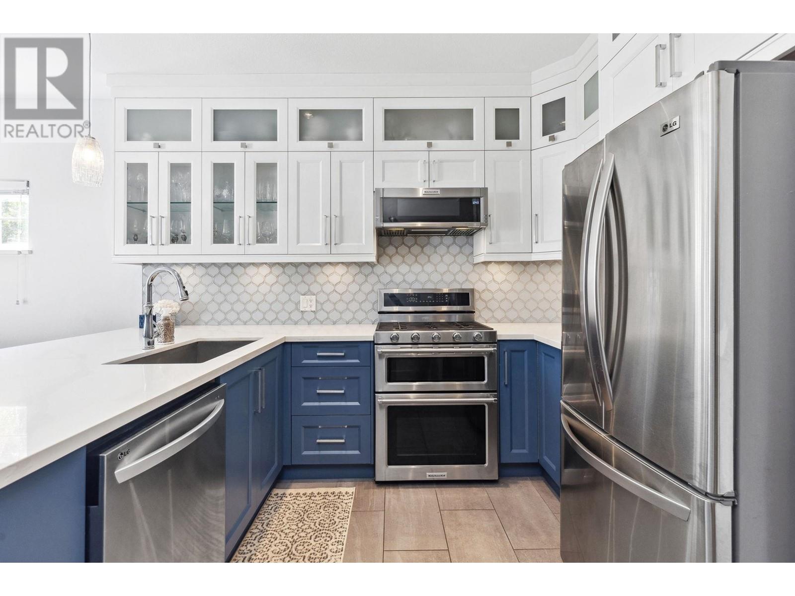 209 3000 Riverbend Drive, Coquitlam, British Columbia  V3C 6R1 - Photo 7 - R2821587