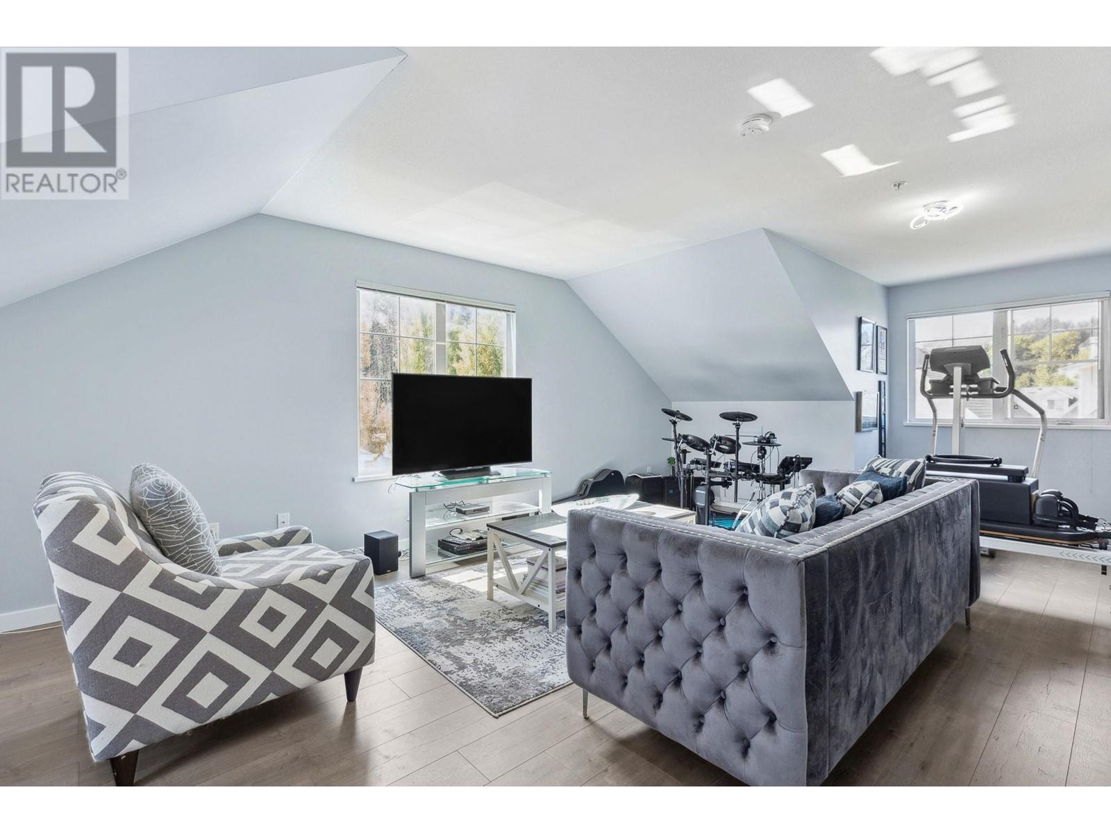 209 3000 Riverbend Drive, Coquitlam, British Columbia  V3C 6R1 - Photo 22 - R2821587