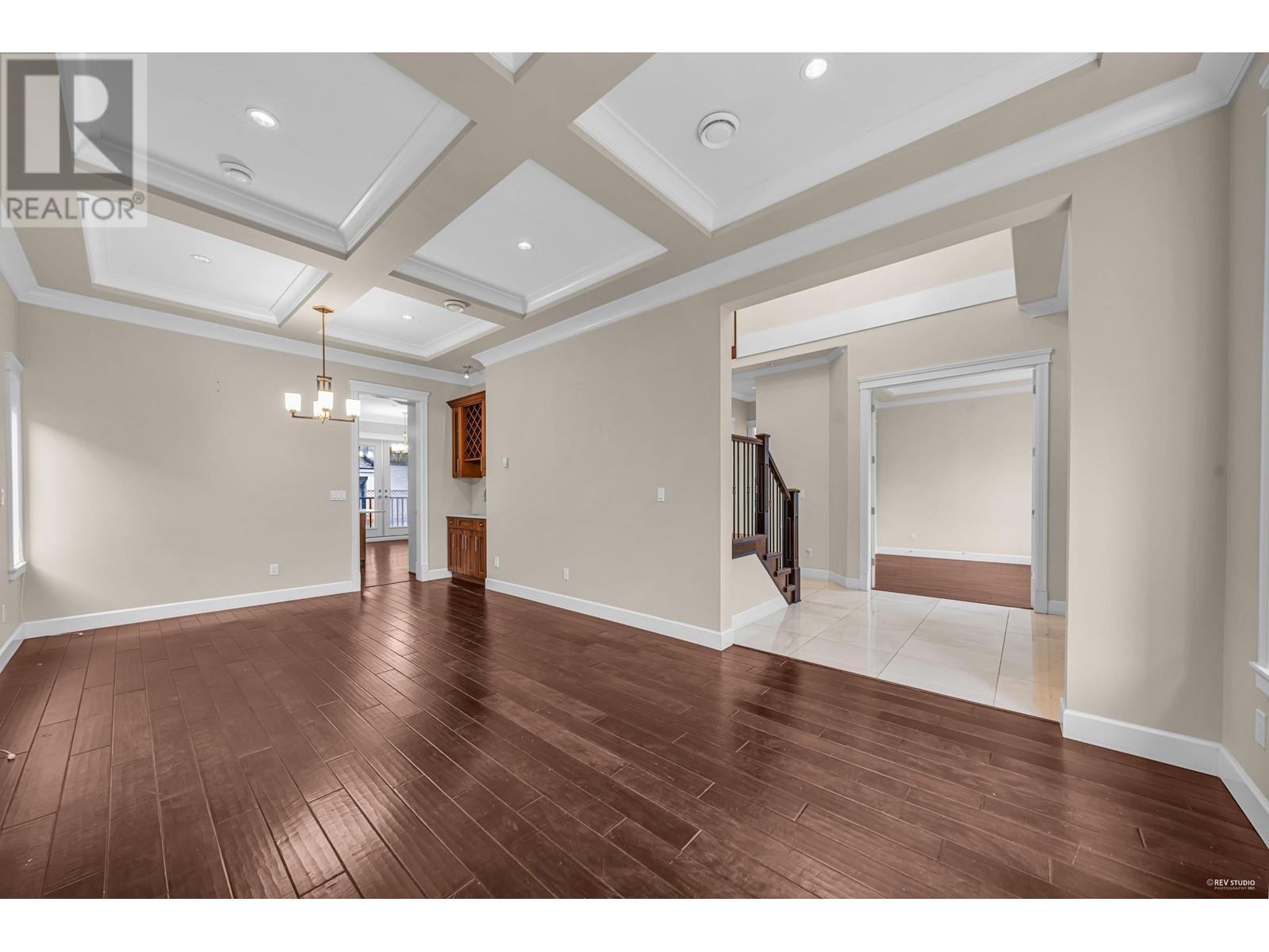 5930 Berwick Street, Burnaby, British Columbia  V5H 1W1 - Photo 6 - R2821949