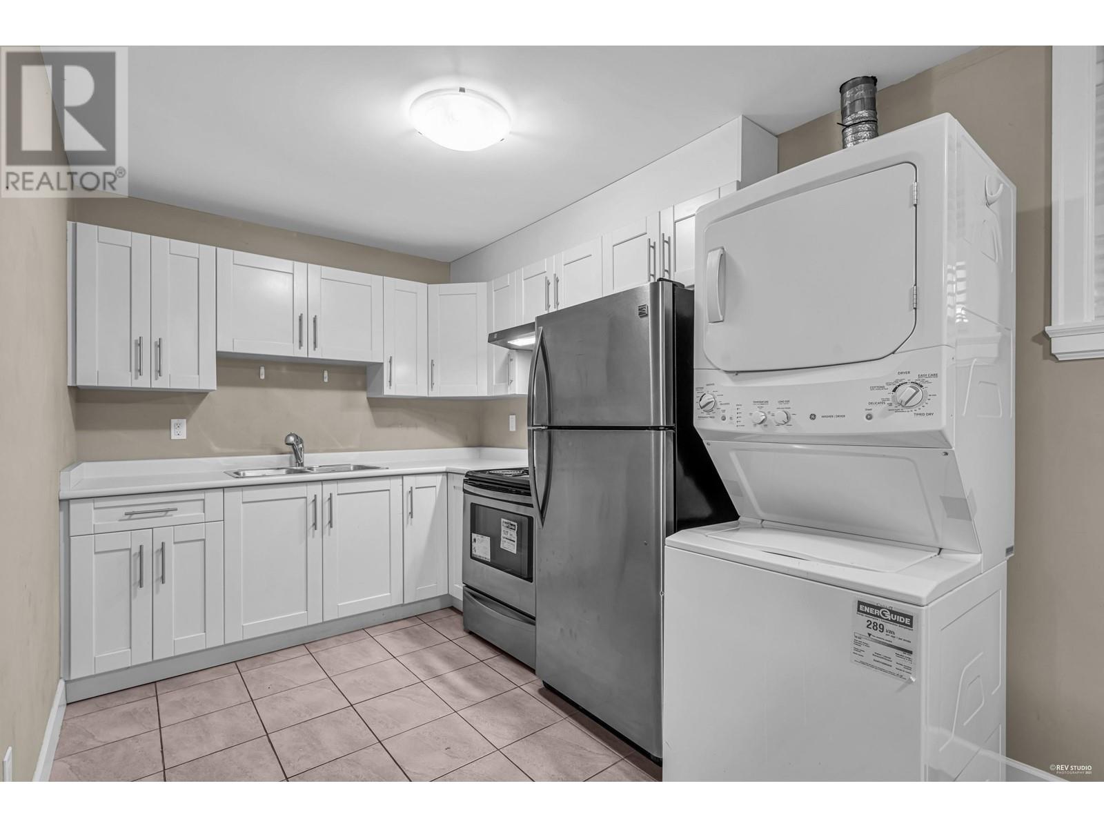 5930 Berwick Street, Burnaby, British Columbia  V5H 1W1 - Photo 31 - R2821949