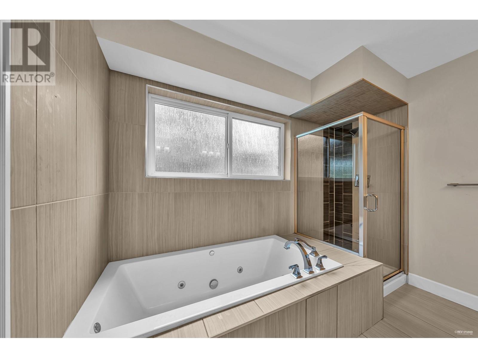 5930 Berwick Street, Burnaby, British Columbia  V5H 1W1 - Photo 21 - R2821949