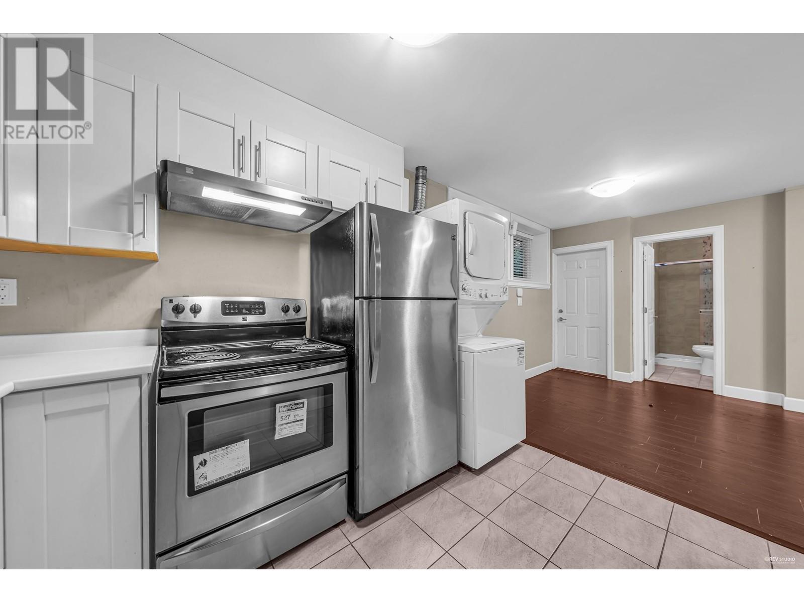 5930 Berwick Street, Burnaby, British Columbia  V5H 1W1 - Photo 30 - R2821949