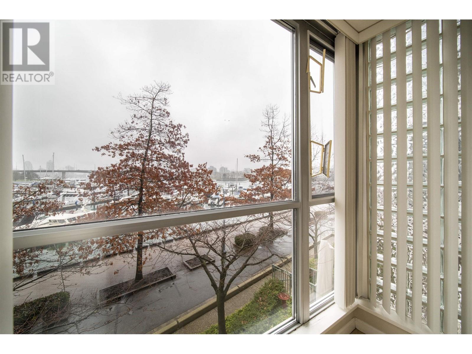 115 1228 Marinaside Crescent, Vancouver, British Columbia  V6Z 2W4 - Photo 20 - R2822022